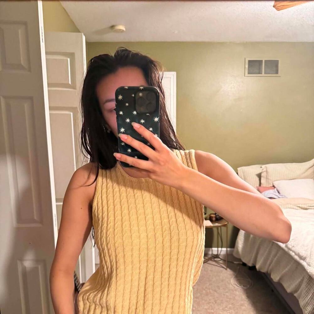 Signature expressions cream cable knit